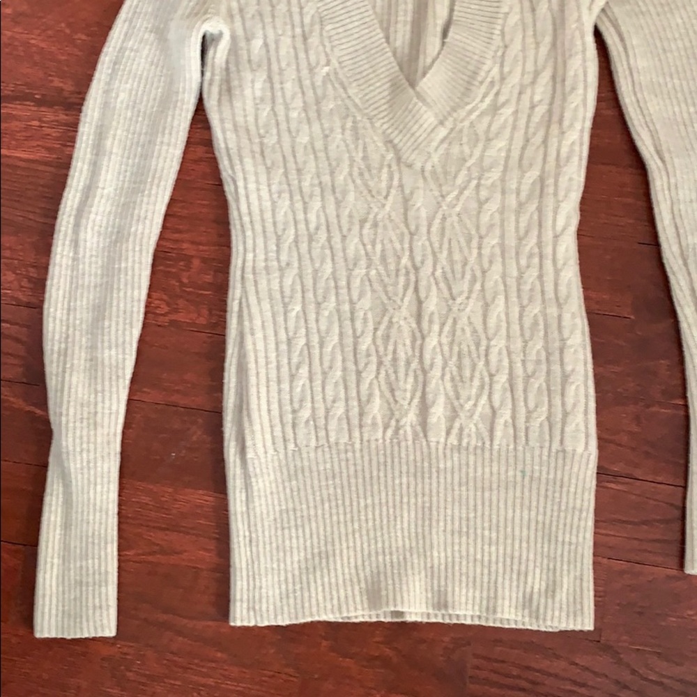 Sweater - Picture 3 of 3